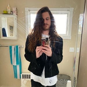 Meet your Posher, Thomas